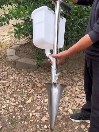 #创作灵感 #农具 #施肥器 #五金工具 #高性能实用工具