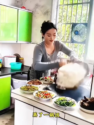 #米饭🍚 回购很多次的贵州梯田长粒香大米,我们全家都爱吃!#谁懂这一口的好吃程度 煮起来软软糯糯,软糯弹牙,粒粒分明,白米饭都可以吃两碗,老人小孩都很爱吃 !!!#优质农产品 #嘎嘎好吃 #长粒香大米