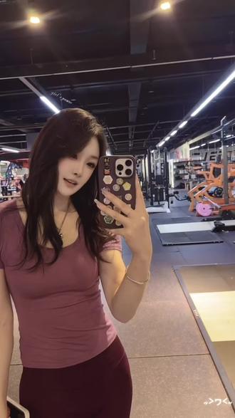 这个世界的胜利者只有两种人 心情好的和身体好的#健身#励志#健身穿搭 #狮子座