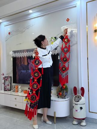 桃木中国结二件套,太好看了,质感很好,价格也划算#桃木中国结 #五福临门 #高端大气 #背景墙装饰 #软装搭配