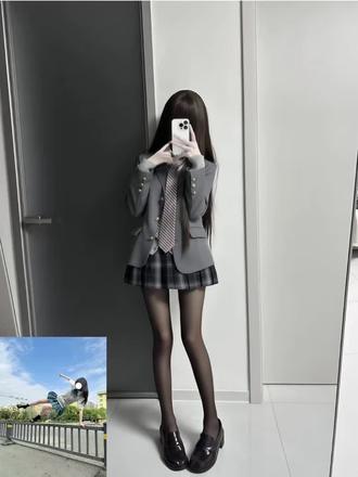 跨越栏杆拍照ai制作教程来啦#豆包ai #豆包p图已经nextlevel了 #jk #拍照姿势 #跨栏杆