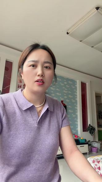 茄子可以生吃吗,河南的朋友,居然还是绿色的#绿茄子#紫茄子#茄子#万物皆可蒜苔味#茄子的神仙吃法。河南