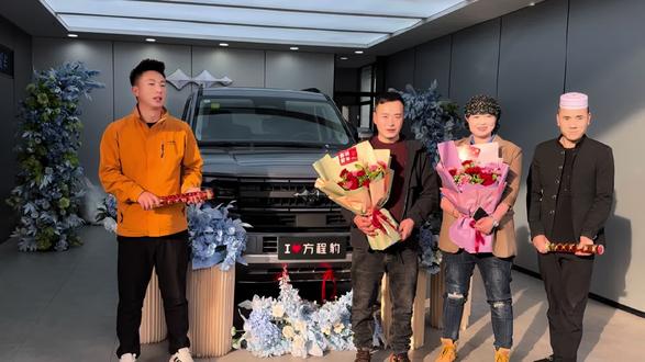 方程豹 豹5交车!#比亚迪第二代刀片电池 #比亚迪闪充中国战略 #313方程豹钛3闪充版上市#方程豹