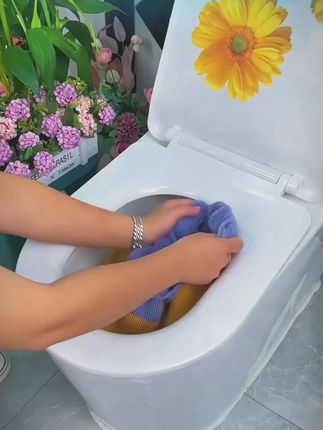 在马桶上套上它,冬天就不会冰冰凉凉的#马桶垫 #马桶垫冬季加绒 #马桶垫四季通用 #马桶垫子