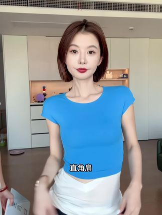哪来的这么多天生美女,都是装的,大头溜肩全靠垫肩贴!无痛拥有直角肩,爱疯!#肩贴 #垫肩 #穿搭小心机 #直角肩 #打造直角肩