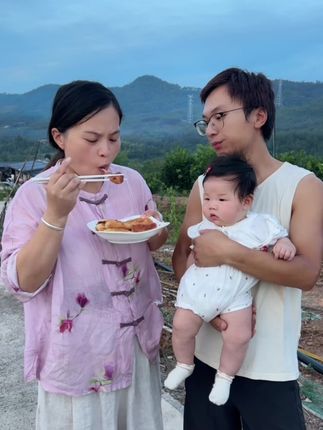 饱得自家君莫管,人生万事食为天!#红糖糍粑 #vlog日常