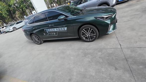 大学生试驾日记之第五代帝豪#第五代帝豪 #dou是好车 #选车知识分享 #创作者中心 #创作灵感