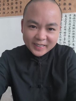 走好脚下的路。#记录美好生活的每一刻 @抖音小助手