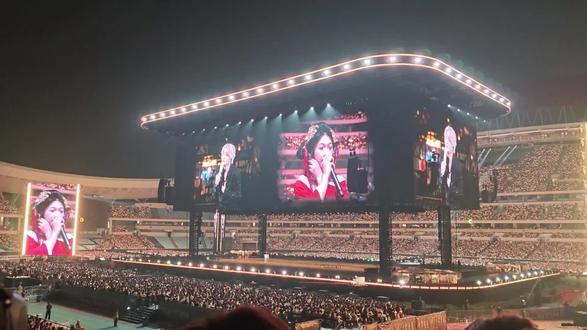 #薛之谦 #万兽之王 5.22南京霸王别姬~谢谢你成为薛之谦~别有压力,我只想见见你!