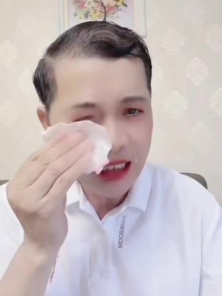 友友们晚上好,开心一刻,吆吆达,笑一笑烦恼都忘掉,@抖音小助手 !!