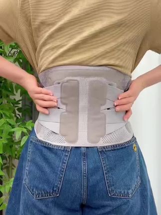 朋友最近腰不舒服,就买了这款护腰带,很舒服,上班久坐不累!#护腰带分享 #产后妈妈那些事