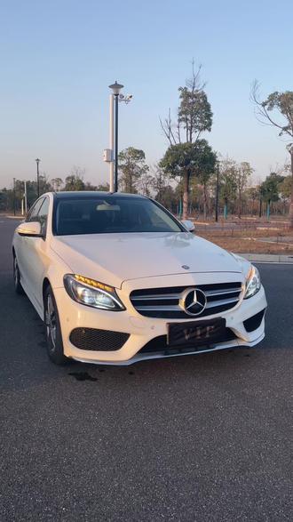 准16年奔驰c200l,2.0t运动,9万公里,拳头👊🏻#练手代步车 #每天推荐好车 #二手车批发