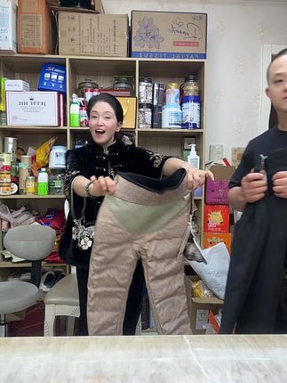 五只白鹅防水防寒羽绒裤