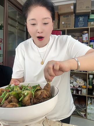 山东临沂农家地锅鸡
