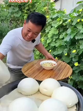 山东千层大馒头,个大暄软#老面馒头 #馒头 #千层馒头 #大馒头 #馍