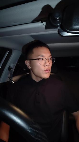 刚过本科线如何报志愿 刚过本科线的学生非常多,父母、学生也非常头痛,上民办本科学费贵,上高职又可惜。如何报考,这要分好几种情况:
1.如果不考虑学费,那肯定选本科,前期我聊过,本科在找工作、升学等方面,都优于高职。
2.如果觉得学费贵,家庭压力大,那就上高职,这没办法,这是很现实的问题。
3.如果既想上本科,又不想出高价学费,就先读高职,选个不错的专业,将来专升本,再接着读研究生就行了。
#高考 #高考志愿 #高考志愿填报 #高考报志愿 #刚过本科线志愿怎么填#刚过本科线志愿怎么填