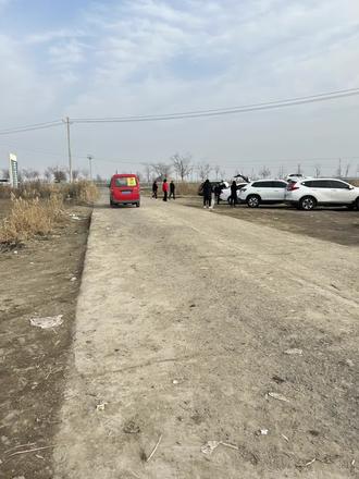 见过不要脸的,没见过这么不要脸的,恬不知耻!把不要脸发挥的淋漓尽致!有的人有钱买车,却总是想白嫖!打着助农的名字白嫖!摆脱把助农的意思了解了再做人!好好做个人吧!#不要脸到极致 #不要脸挑战 #助农 #拔萝卜的一天 #陪你们疯陪你们闹陪你们一起笑