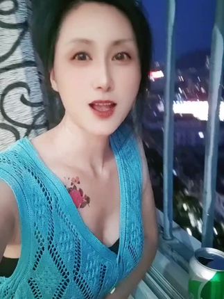 终有一天我会让你在我的世界里下落不明,我也会在你的世界里消声匿迹……