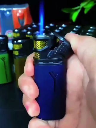 龙顺新款加厚斜打时尚蓝焰防风个性打火机 #好物推荐#防风打火机#推荐好产品# 你值得拥有