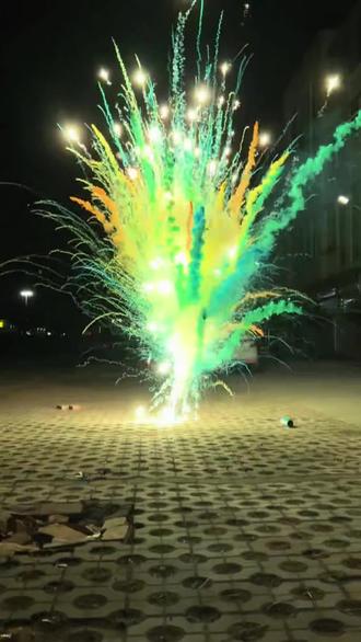 大瑞金也是有迷你版七彩祥云了~
#吉七彩 #七彩祥云 #瑞金