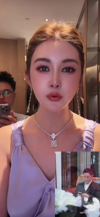 100年不见、不联系的人,今天抱着鲜花,来到我家楼下大厅一定要给我道个歉,其实没必要,我们各自安好#盈公主 #龙公子 #过去已经过去了 #各自安好互不打扰