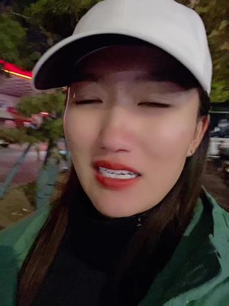 上门未宠物的商业可以拓展到上门灌溉服务了,动物的命是命,植物的命也是命呀。#求助广大网友 #绿植 #养花小知识 #梅兰竹菊 #禅意绿植