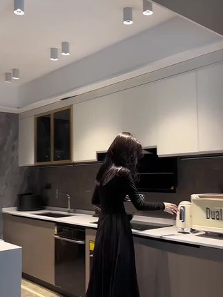 #张予曦毕雯珺真拍了红裙抱 #深情眼 #张予曦 #毕雯珺呐毕雯珺