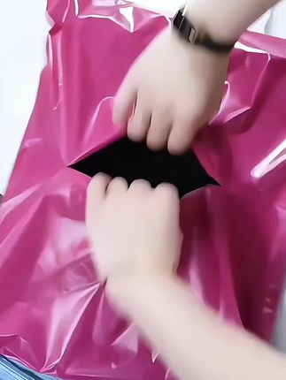 这件烟管裤版型太显瘦了,搭什么衣服都好看#西装烟管裤 #春款上新 #小个子烟管裤 #九分烟管裤 #不挑年龄不挑身材