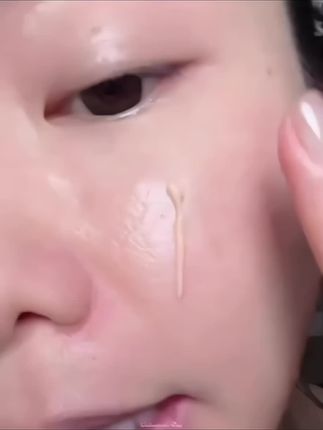 夏天不脱妆不显毛孔是什么很难的事吗!直接教给jejo底妆服帖一整天#底妆 #隐形毛孔#妆前乳 #夏天控油