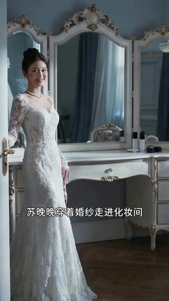 她学会了爱的方式 温阮喷上镇定人心的白檀香水,携三款私调香氛赴约。借忘忧香诱出真相:逃婚的苏晚晚与陆明城藏在疗养院,静待新药专利。她剪辑录音,蓄意挑拨陆承渊复仇。#抖音剧集 #情感剧 #九亿少女的梦 #情感共鸣