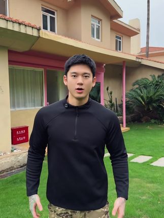 不仅修饰身材,还能提升气质,运动、健身、通勤一键搞定#抓绒衣#男人#速干#保暖#运动