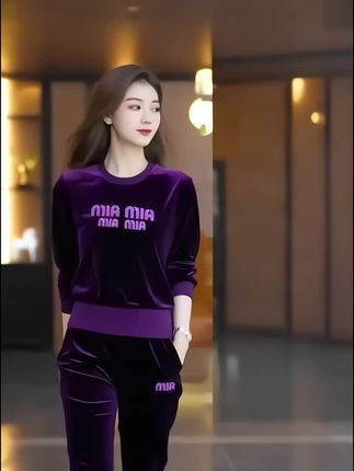 #金丝绒运动服套装 #减龄气质 #高端大气 #时尚潮流 #时尚风格