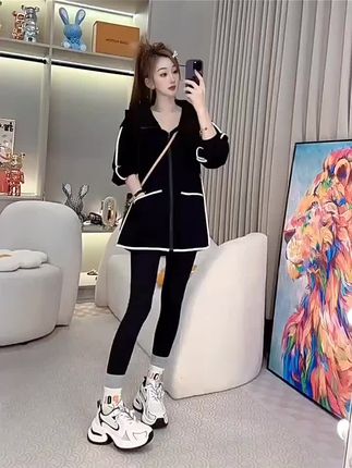 (哆啦家推荐)小个子遮屁股时尚百搭宽松洋气撞色卫衣拉链外套