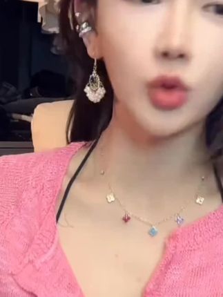 甜心狙击 短袖针织衫女夏季修身开衫上衣#上衣 #谁穿谁好看 #美出高级感