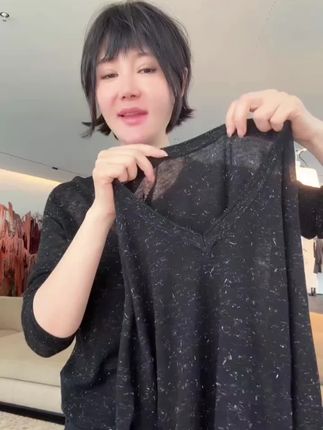 KOKOWANG直播爆款新款分享#只做高品质 #新款 #谁穿谁好看 #强烈推荐