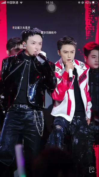 重庆娃儿,炸起!哈哈哈哈@昊文🍊星城 @昊文生活号🍊