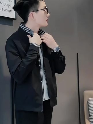 高级感男士撞色外套男装上衣2025春秋季新款潮牌短款夹克修身褂子#外套 #外套 #外套
