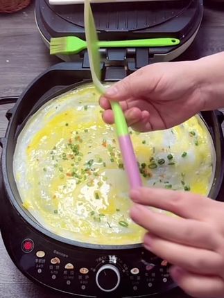 【加厚大铲】硅胶铲子耐高温不粘锅硅胶菜铲平底锅煎饼铲烙饼#美食制作分享 #在家做美食 #记录生活 #美味早餐 #3分钟营养早餐挑战 @DOU+小助手