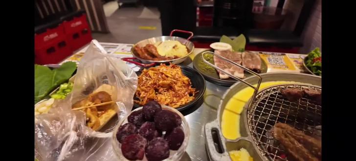 迈巴赫可以靠努力得来,但京P88888不能。
本人于2026年3月3日0点57分看完《恋雪纪·2·梦雪轮回》 #恋雪纪2