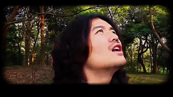 “老天爷 请你再给这个小孩一点运气吧…”#伦敦#拍出电影感
#情绪短片 #insanitycrew #青年创作者成长计划 语录@摆拍跑者张重复