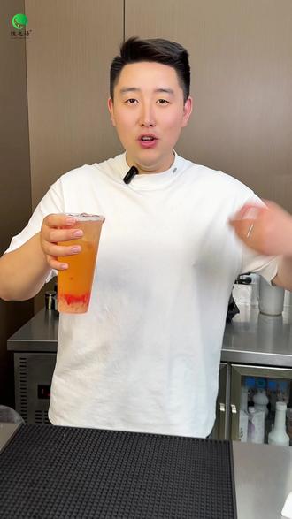 一口鲜甜 蜜桃四季春 大佬同款#蜜桃四季春 #饮之语 #奶茶原料 #大佬同款