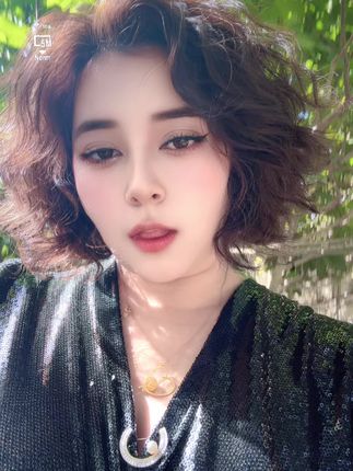 最好的状态就是:风翻到哪页书就看哪页,哪页看不懂咱就撕了它!#定格美好瞬间