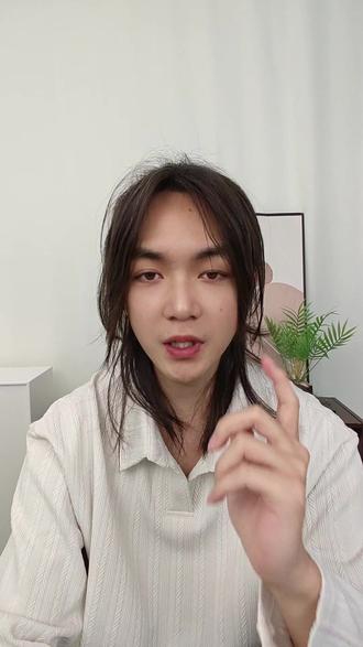 《捏脸换装党必看!这个原创虚拟形象太好捏了》#多闪 #多闪app