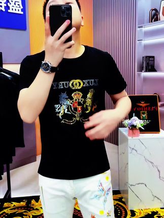 #夏季穿搭 #短袖t恤 #品质男装 #显瘦穿搭 #爆款热卖中 @抖音小助手 @DOU+小助手