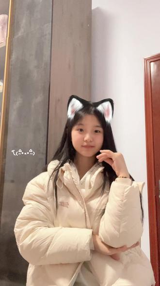 别辜负眼前季节❄️|《 咏春》#萌妹子 #手势舞 #钶