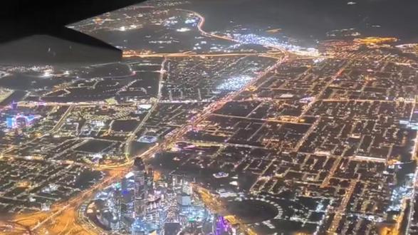 2025沙特签证办理流程,5步轻松搞定
好多人觉得沙特签证办理流程复杂,2025年电子签普及后其实很简单,今天我把旅游和商务签的流程拆成5步,新手也能轻松上手。首先,不管哪种签,都要先确认自己的护照符合要求:有效期超6个月,无以色列签证记录。旅游签流程超简单:第一步备材料(护照、照片);第二步在线申请填信息,注意姓名拼音和护照一致;第三步上传材料付款;第四步等24小时出签,打印电子签确认函;第五步入境时带确认函和护照。整个过程不用跑使馆,在家就能办。商务签流程稍复杂,核心多了“返签函”环节:第一步让沙特邀请方在当地外交部申请阿拉伯文返签函,明确职位和目的;第二步备中方材料(在职证明、营业执照、合同等);第三步在线填申请表,上传返签函和中方材料;第四步付款后等5个工作日出签;第五步打印确认函入境。部分情况可能需要面试,提前和代办确认。怕出错的直接走这个渠道,流程清晰:🔍 第一步:在支付宝 / 微信搜索 “跑政通”,点击“跑政通”小程序📌 第二步:点击 “签证”→在上方的搜索栏直接搜索沙特阿拉伯王国📝 第三步:选择要办理的签证类型和时间,然后进入到办理详情页✅ 第四步:最后点击 “立即办理”,然后上传材料、填写信息完成付款,等待客服联系客服会全程指导,帮你避开流程坑。点赞收藏,评论区说你的商务需求,我帮你梳理材料清单!
#沙特签证办理流程 #电子签步骤 #商务签指南