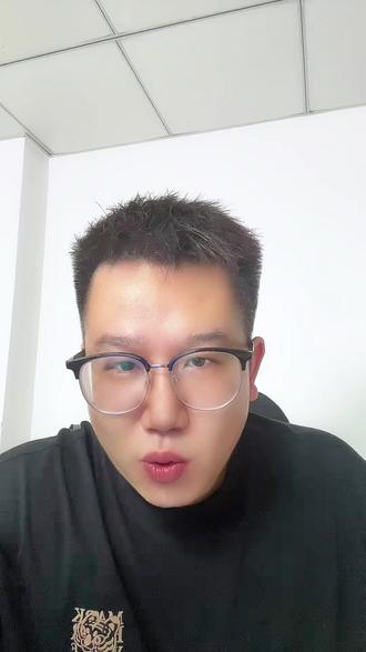 问界 M6 开启预定!26.98 万起标配 896 线激光雷达,增程续航 1400km+,纯电 800V 快充,还有 2000 抵 5000 + 免费升级!
老车主就想问问:副驾零重力座椅能安排上不?
这个价这个配置,你们觉得值不值?
#问界 M6 #华为春季发布会 #问界 M6 开启预售 #华为乾崑智驾 #新能源汽车推荐