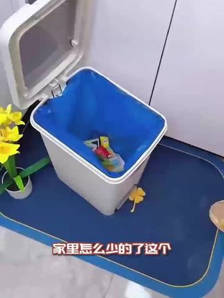 2025 新款垃圾桶来了!家用商用双适配,脚踩式带盖设计超贴心,厨房扔厨余不沾手、卫生间防异味,大容量 + 轻奢外观,放客厅也显质感~#2025 新款垃圾桶 #脚踩式带盖垃圾桶 #家用垃圾桶 #轻奢垃圾桶