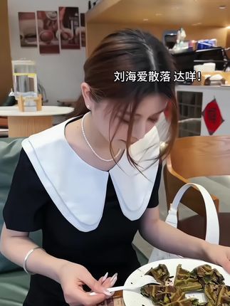 #时髦精look被我轻松拿捏 #配饰的重要性 #法式高级感 出门的时候一定带#优雅气质 #小众设计感