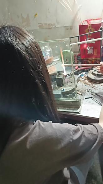 高考结束开启暑假工模式,不要出去了在家给妈妈打工好了,总得体验下挣钱的幸苦吧#玻璃手工制作过程 😃